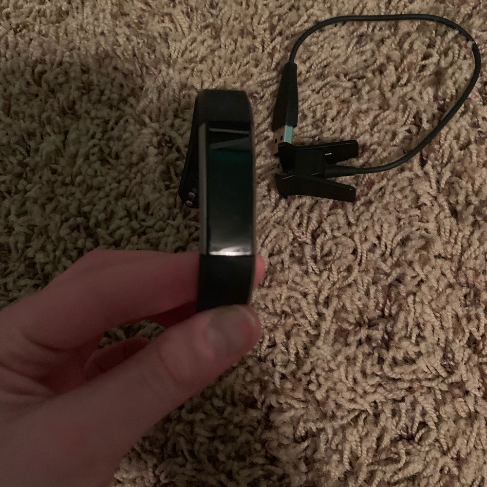 Fitbit Alta - Picture 2 of 6